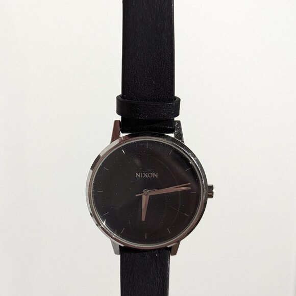 NIXON Kensington Watch - Picture 3 of 8